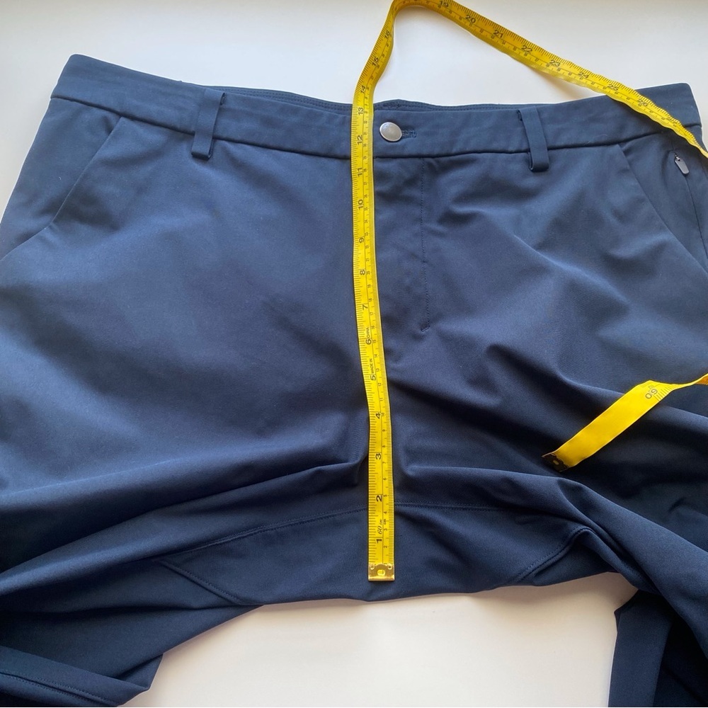 Lululemon Commission Pant Men 36 Classic *Warpstreme 32" True Navy Golf FLAW - Picture 9 of 13